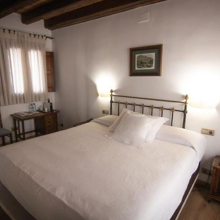 Hospedium Hotel Rural Abadia De Yuste Cuacos De Yuste Dış mekan fotoğraf