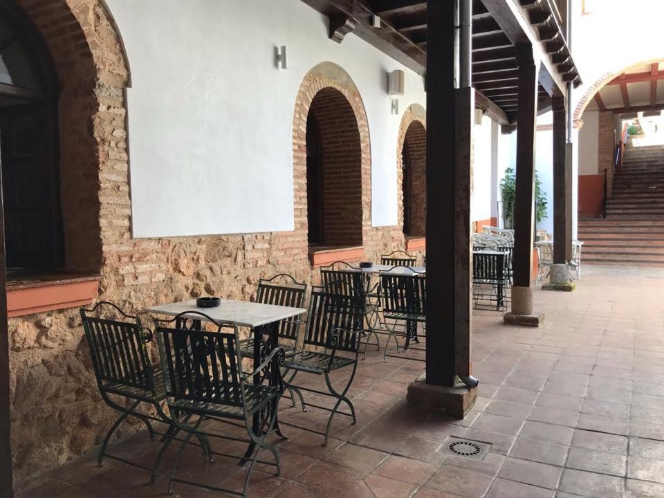 Hospedium Hotel Rural Abadia De Yuste Cuacos De Yuste Dış mekan fotoğraf