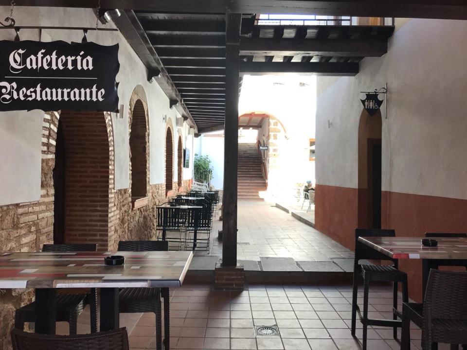 Hospedium Hotel Rural Abadia De Yuste Cuacos De Yuste Dış mekan fotoğraf