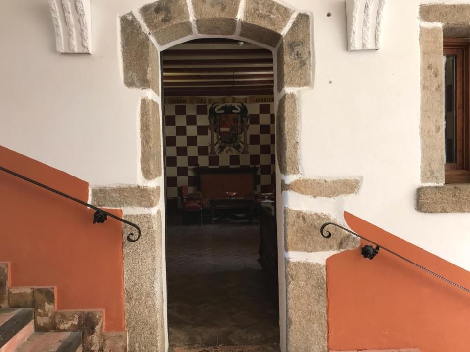 Hospedium Hotel Rural Abadia De Yuste Cuacos De Yuste Dış mekan fotoğraf