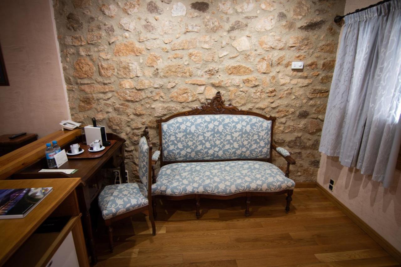 Hospedium Hotel Rural Abadia De Yuste Cuacos De Yuste Dış mekan fotoğraf