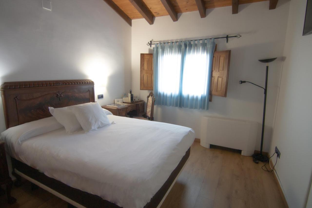 Hospedium Hotel Rural Abadia De Yuste Cuacos De Yuste Dış mekan fotoğraf