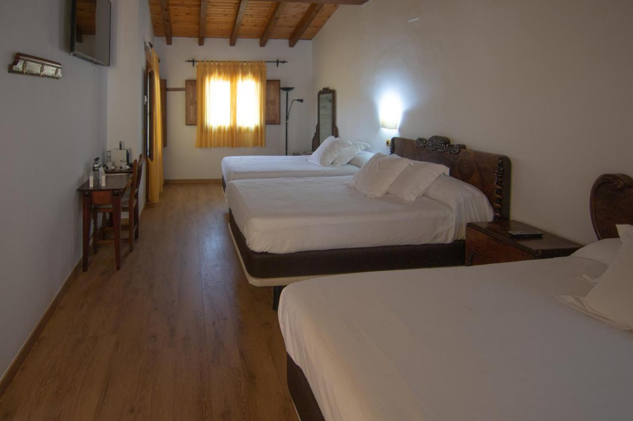Hospedium Hotel Rural Abadia De Yuste Cuacos De Yuste Dış mekan fotoğraf