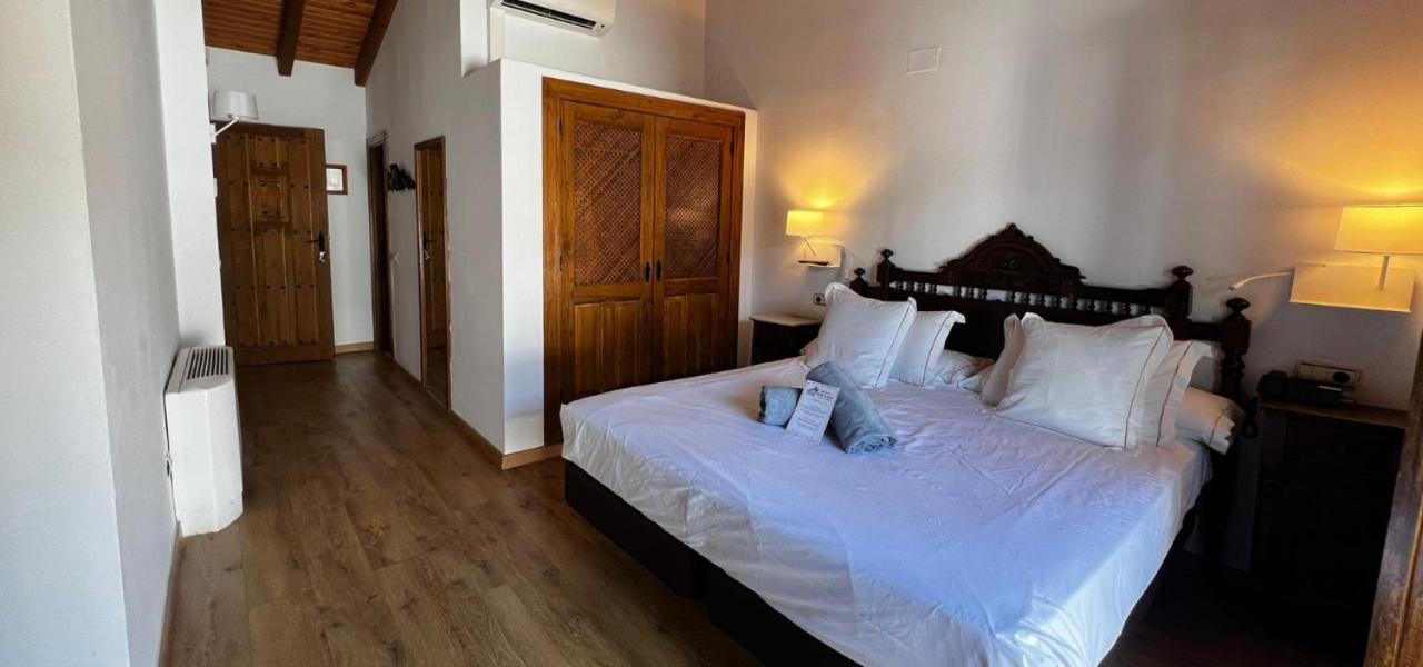 Hospedium Hotel Rural Abadia De Yuste Cuacos De Yuste Dış mekan fotoğraf