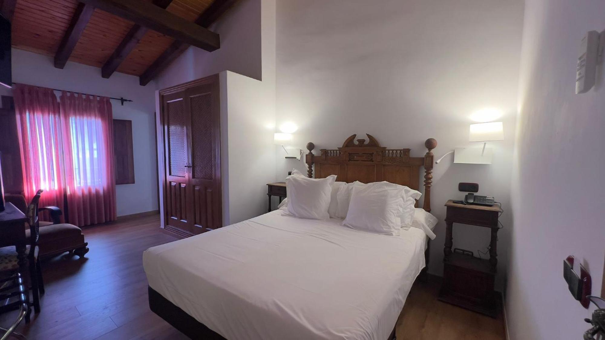 Hospedium Hotel Rural Abadia De Yuste Cuacos De Yuste Dış mekan fotoğraf