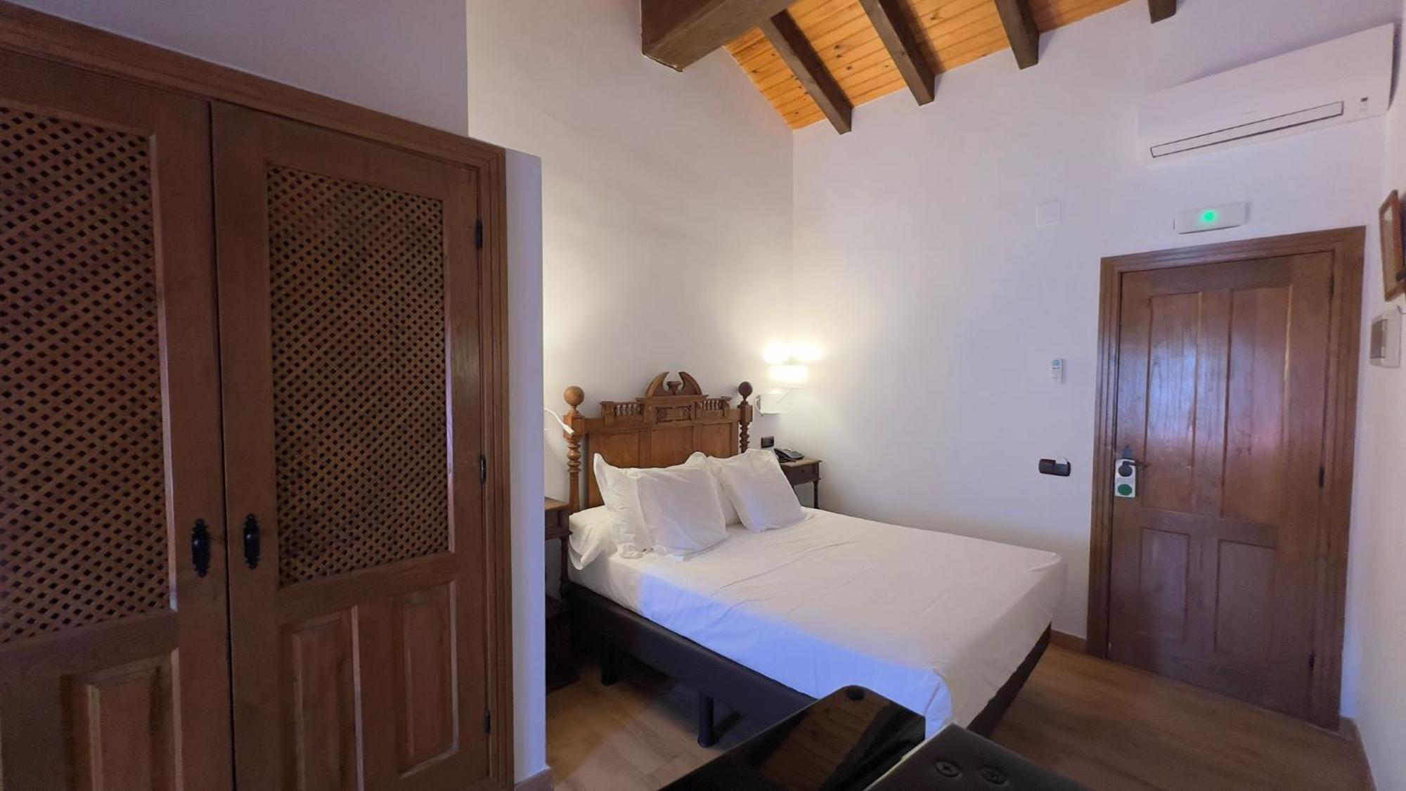 Hospedium Hotel Rural Abadia De Yuste Cuacos De Yuste Dış mekan fotoğraf