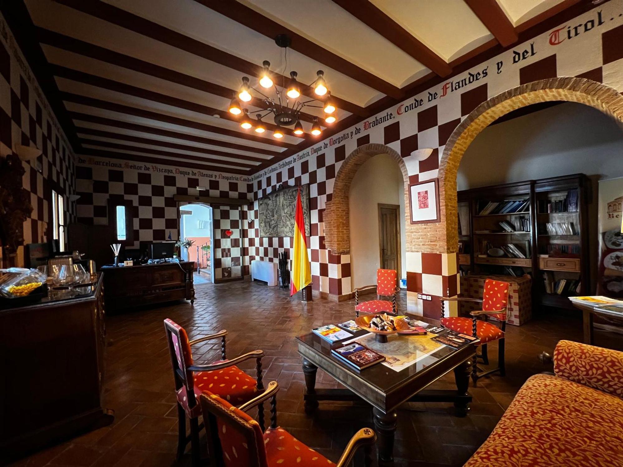 Hospedium Hotel Rural Abadia De Yuste Cuacos De Yuste Dış mekan fotoğraf
